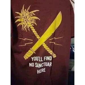 NWT Unisex Us vs Them Maroon Graphic Short Sleeve Tee Shirt Size Medium CR6 NWT